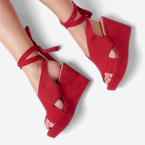 Etienne Aigner Red suede platform sandal with ankle straps. Size 6.5.